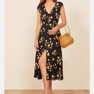 Reformation Wellfleet Dress in Piazza